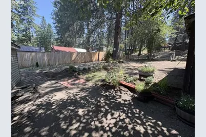 138647 Rhododendron St, Gilchrist, OR 97737 - Photo 25