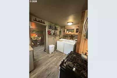 138647 Rhododendron St, Gilchrist, OR 97737 - Photo 13