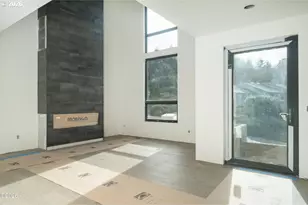 1025 NE 7th Dr, Newport, OR 97365 - Photo 31