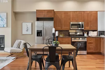 5123 S Corbett Ave #E, Portland, OR 97239 - Photo 13