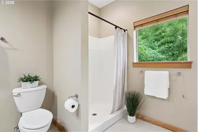 5123 S Corbett Ave #E, Portland, OR 97239 - Photo 17