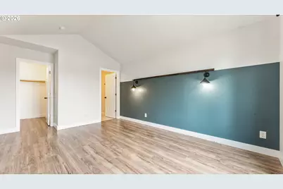 162 Fenton Ave #B, Molalla, OR 97038 - Photo 9