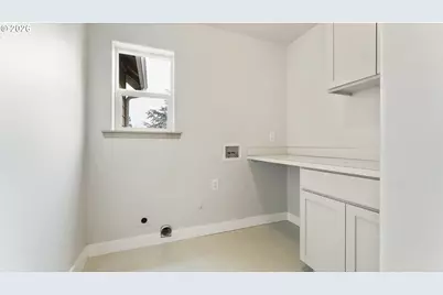 162 Fenton Ave #B, Molalla, OR 97038 - Photo 17