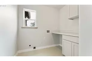 162 Fenton Ave, Molalla, OR 97038 - Photo 17