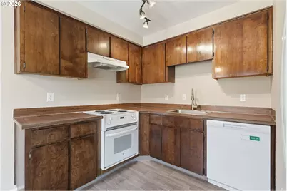 1625 SE Nehalem St #8, Portland, OR 97202 - Photo 11
