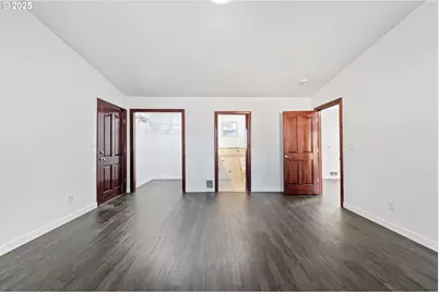 24938 McCutcheon Ave, Veneta, OR 97487 - Photo 13