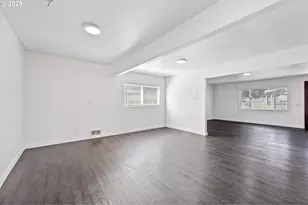 24938 McCutcheon Ave, Veneta, OR 97487 - Photo 9