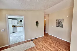 1282 E 3rd St, Lafayette, OR 97127 - Photo 5