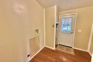1282 E 3rd St, Lafayette, OR 97127 - Photo 13