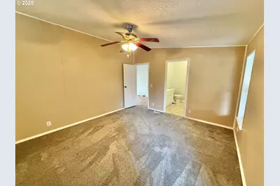 1282 E 3rd St #37, Lafayette, OR 97127 - Photo 17