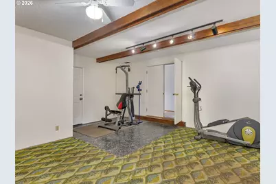 1033 NE 178th Ave, Portland, OR 97230 - Photo 25