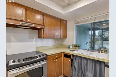 1033 NE 178th Ave, Portland, OR 97230 - Photo 13