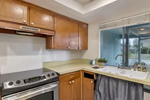 1033 NE 178th Ave, Portland, OR 97230 - Photo 13