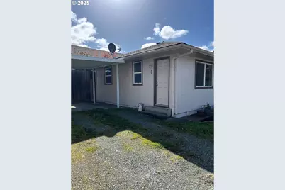 407 NE Waite St, Myrtle Creek, OR 97457 - Photo 21