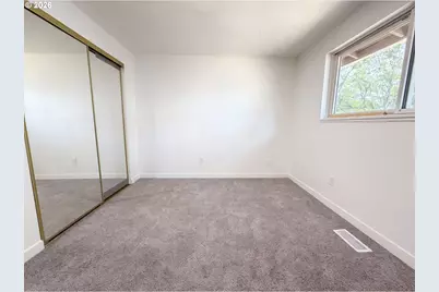 5216 SE 132nd Ave, Portland, OR 97236 - Photo 13
