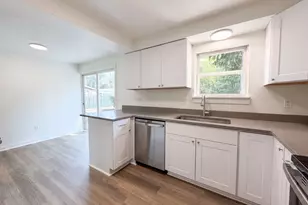 5216 SE 132nd Ave, Portland, OR 97236 - Photo 11