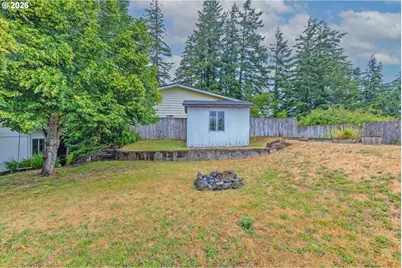 1688 N 8th St, Coos Bay, OR 97420 - Photo 25