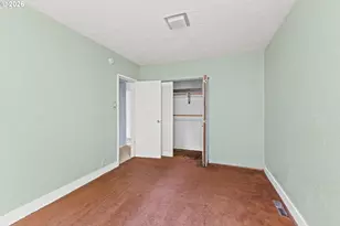 1688 N 8th St, Coos Bay, OR 97420 - Photo 9