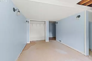 1688 N 8th St, Coos Bay, OR 97420 - Photo 21
