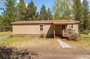 56005 Browning Dr, Bend, OR 97707 - Photo 9