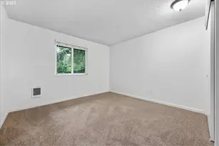 12618 NW Barnes Rd, Portland, OR 97229 - Photo 17