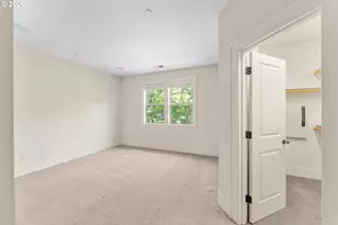 629 SW Trillium Creek Ter, Portland, OR 97225 - Photo 9