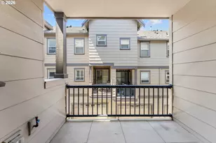 629 SW Trillium Creek Ter, Portland, OR 97225 - Photo 25