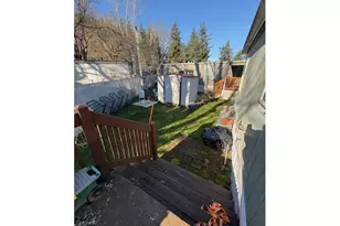 10901 SE Powell Blvd, Portland, OR 97266 - Photo 15