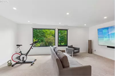 3905 N Overlook Ter, Portland, OR 97227 - Photo 17