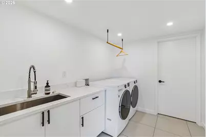 3905 N Overlook Ter, Portland, OR 97227 - Photo 35
