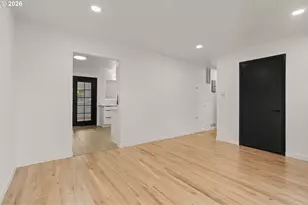 5073 SE Rainbow Ln, Milwaukie, OR 97222 - Photo 9