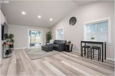 5024 Cedar View Dr, Springfield, OR 97478 - Photo 3