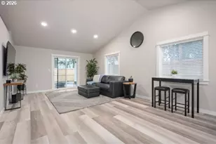 5024 Cedar View Dr, Springfield, OR 97478 - Photo 3