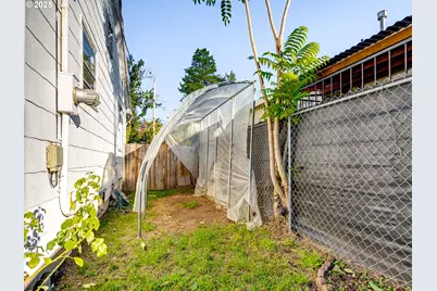 3535 SE 69th Ave, Portland, OR 97206 - Photo 39