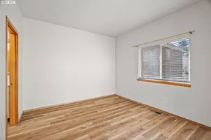 727 NE Dallas St, Camas, WA 98607 - Photo 23