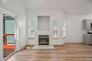 727 NE Dallas St, Camas, WA 98607 - Photo 11