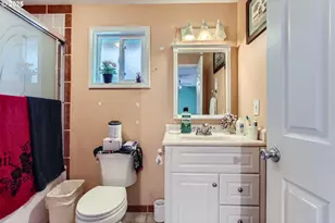 9042 N Chautauqua Pl, Portland, OR 97217 - Photo 19