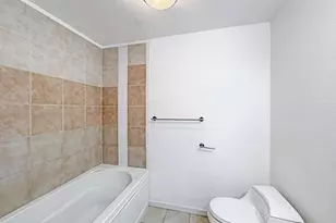 12642 NW Barnes Rd, Portland, OR 97229 - Photo 13