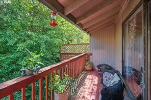 2818 Tree Top Ln, West Linn, OR 97068 - Photo 33