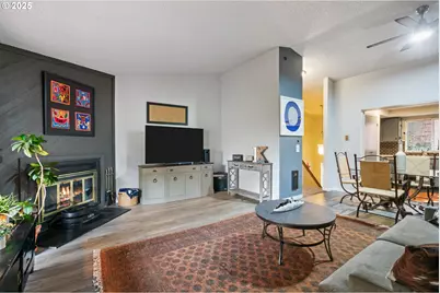 2818 Treetop Ln, West Linn, OR 97068 - Photo 17