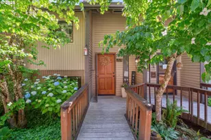 2818 Tree Top Ln, West Linn, OR 97068 - Photo 43