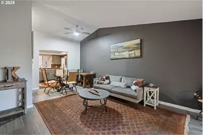 2818 Treetop Ln, West Linn, OR 97068 - Photo 11