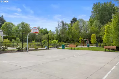 3304 N Irvine Dr, Cornelius, OR 97124 - Photo 37