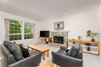 500 NW Pacific Grove Dr, Beaverton, OR 97006 - Photo 17