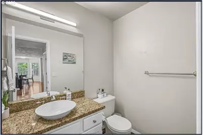 16323 NE Eugene Ct, Portland, OR 97230 - Photo 15