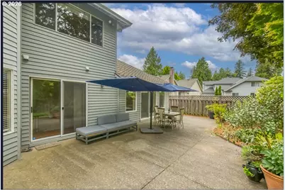 16323 NE Eugene Ct, Portland, OR 97230 - Photo 25