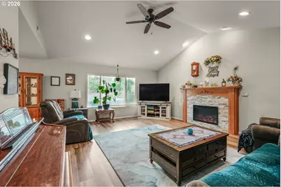 11005 SE 54th Pl, Milwaukie, OR 97222 - Photo 3