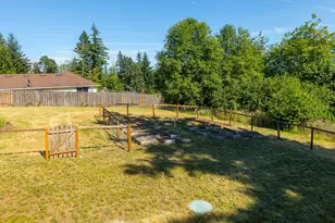 201 Robson Rd, Washougal, WA 98671 - Photo 39