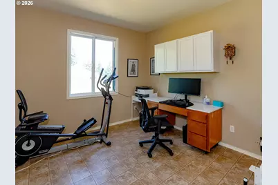 201 Robson Rd, Washougal, WA 98671 - Photo 9