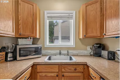 216 SE Township Rd, Canby, OR 97013 - Photo 11